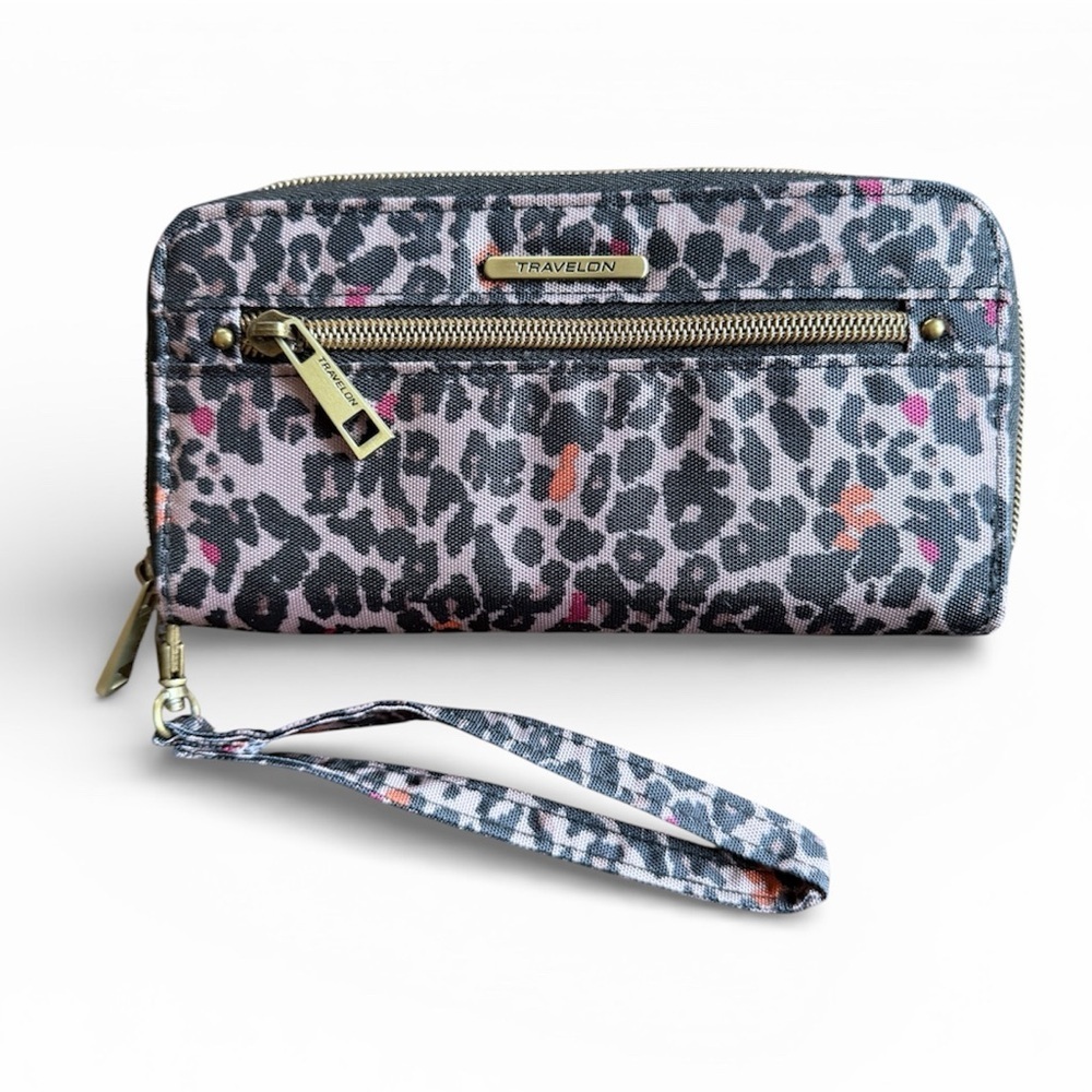 Travelon RFID Blocking Zip Around Wallet Animal Print Wristlet